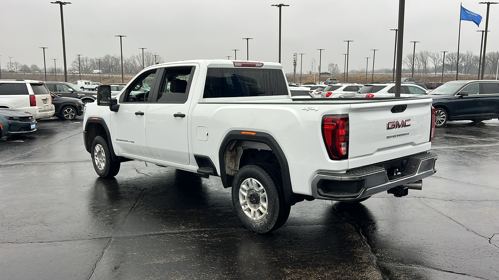 2025 GMC Sierra 2500HD Pro 3