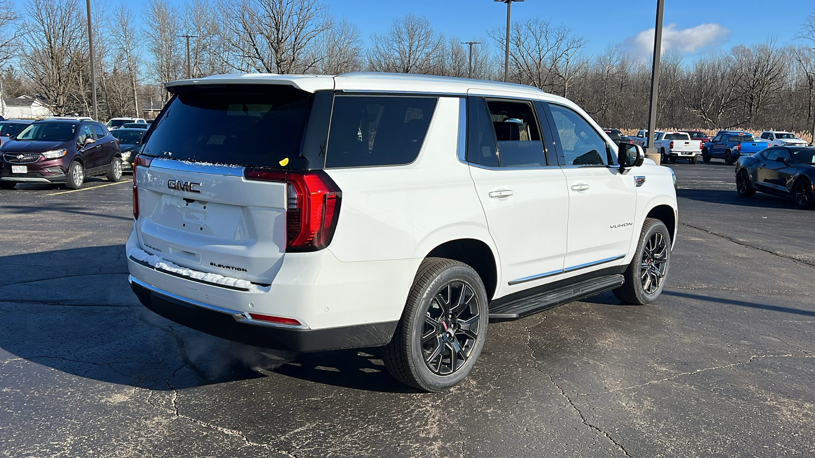 2025 GMC Yukon Elevation 5