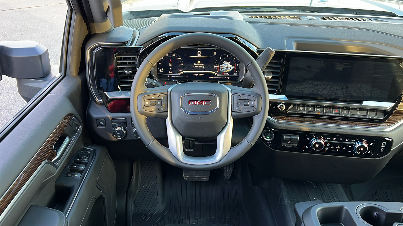 2025 GMC Sierra 2500HD SLE 9