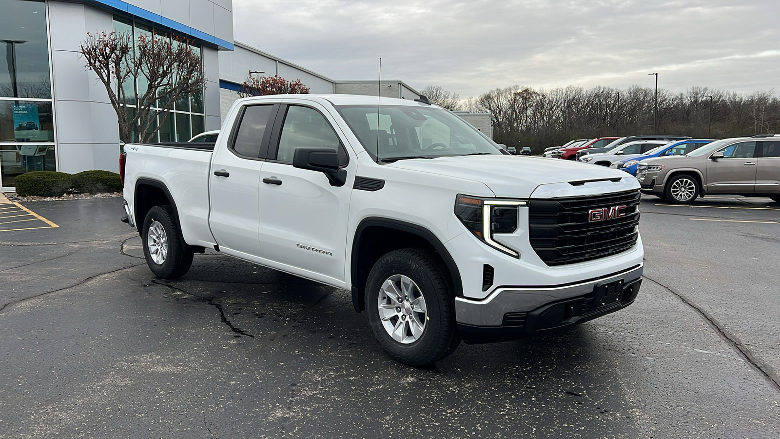 2025 GMC Sierra 1500 Pro 7