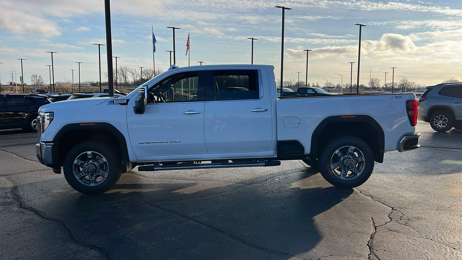 2025 GMC Sierra 2500HD SLT 2