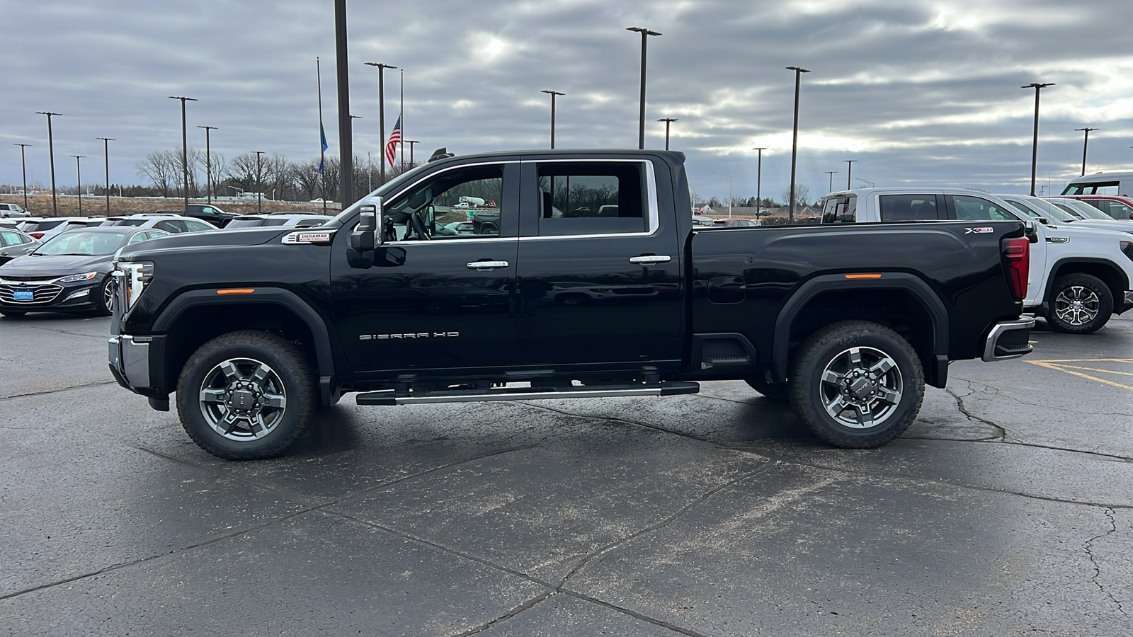 2025 GMC Sierra 2500HD SLT 2