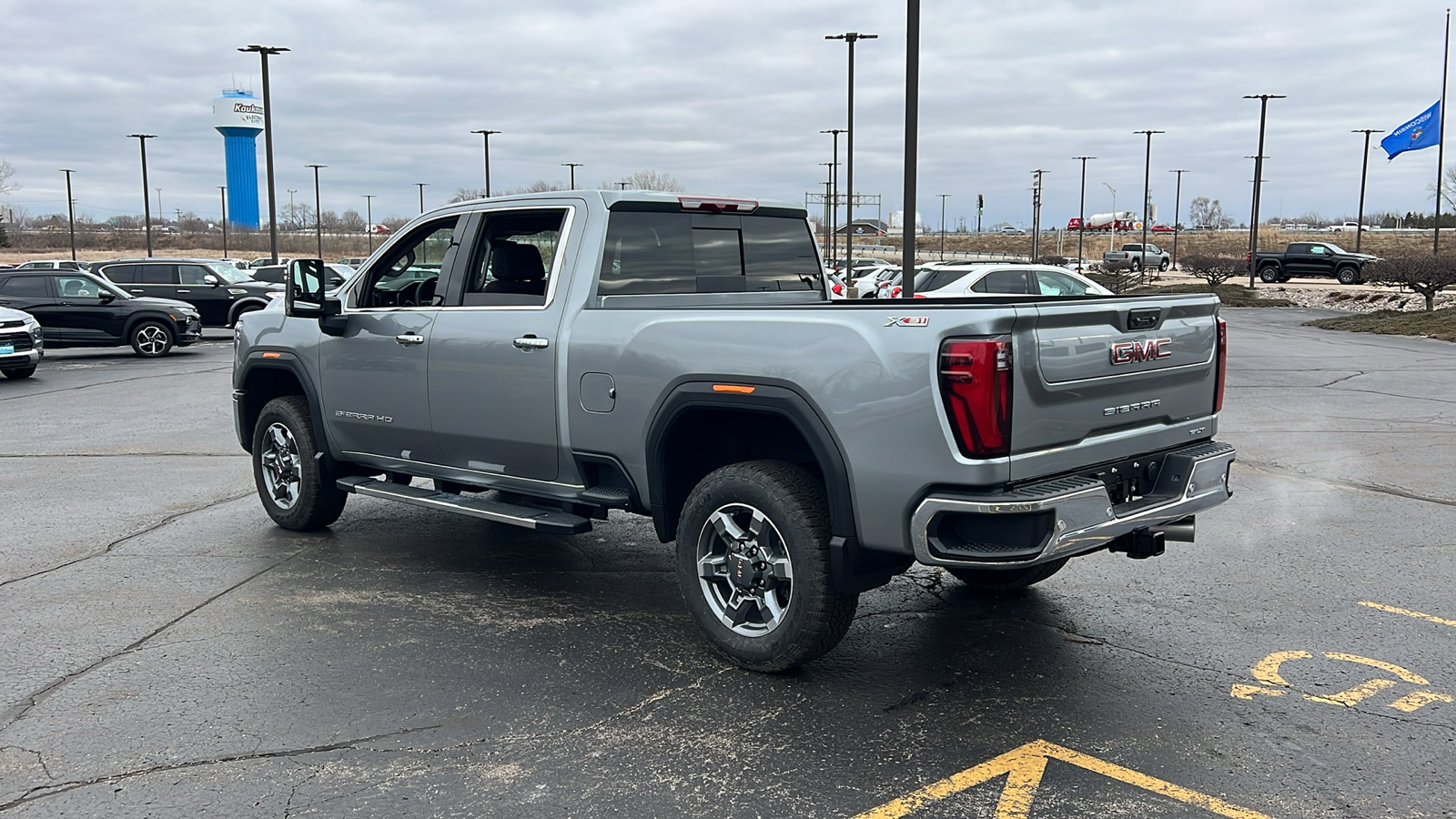 2025 GMC Sierra 2500HD SLT 3