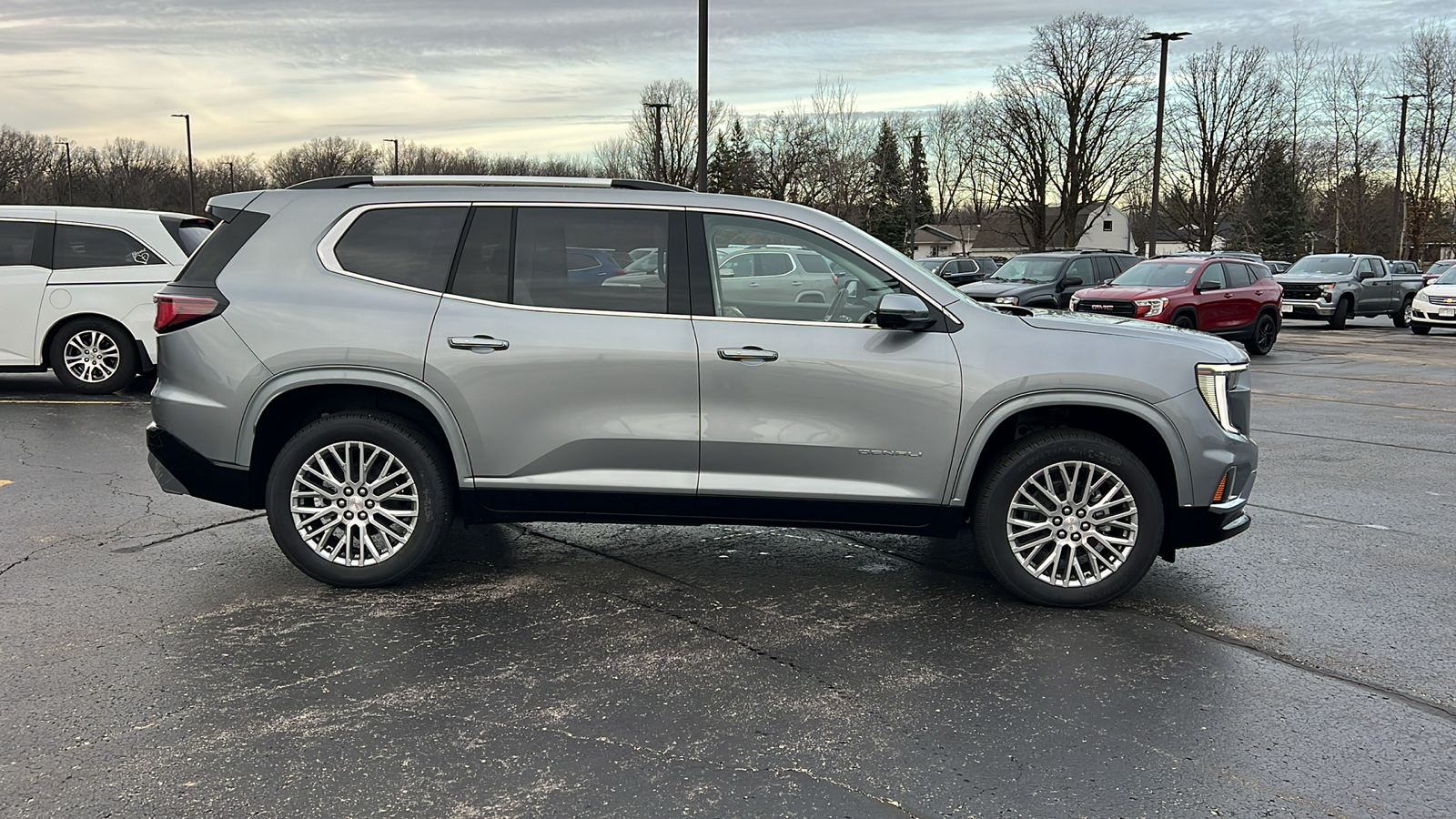 2025 GMC Acadia  6