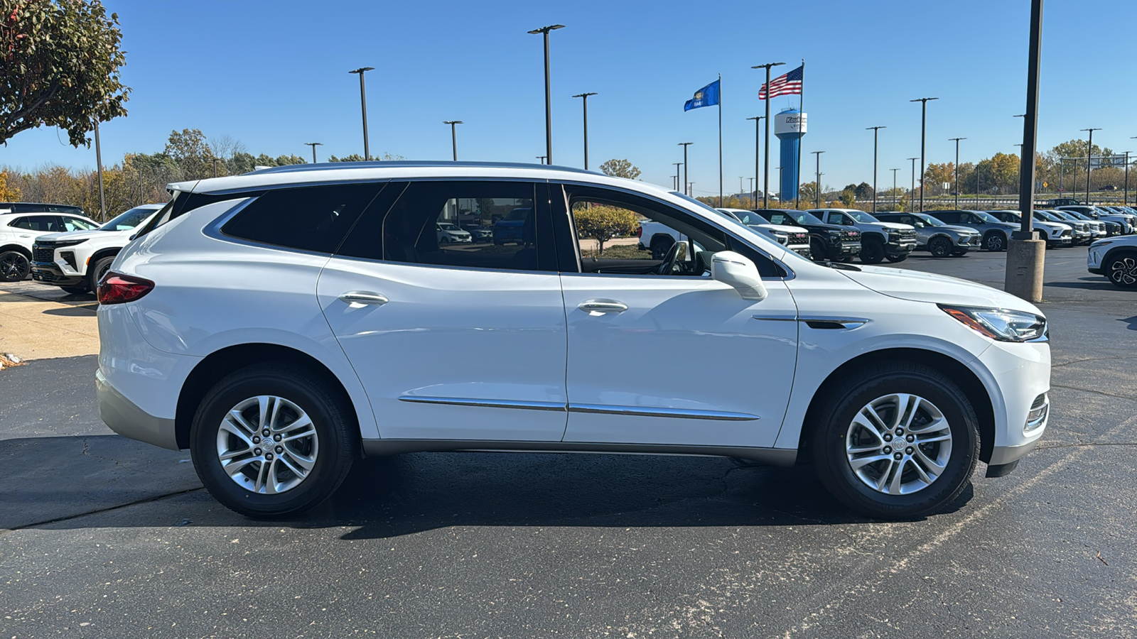 2020 Buick Enclave Essence 6