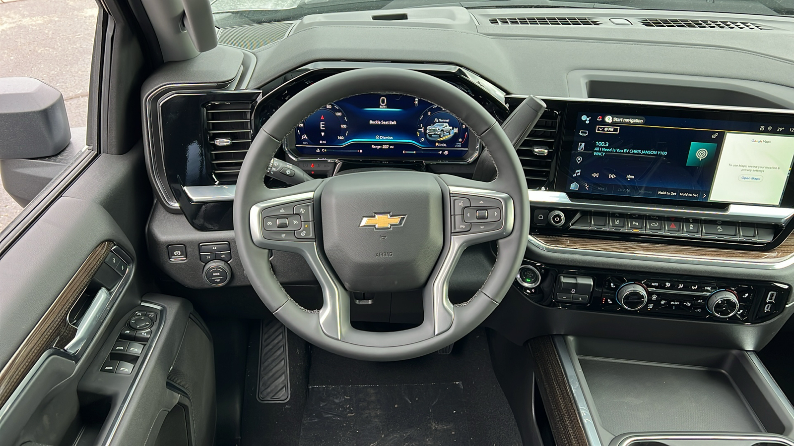 2025 Chevrolet Silverado 2500HD LT 9