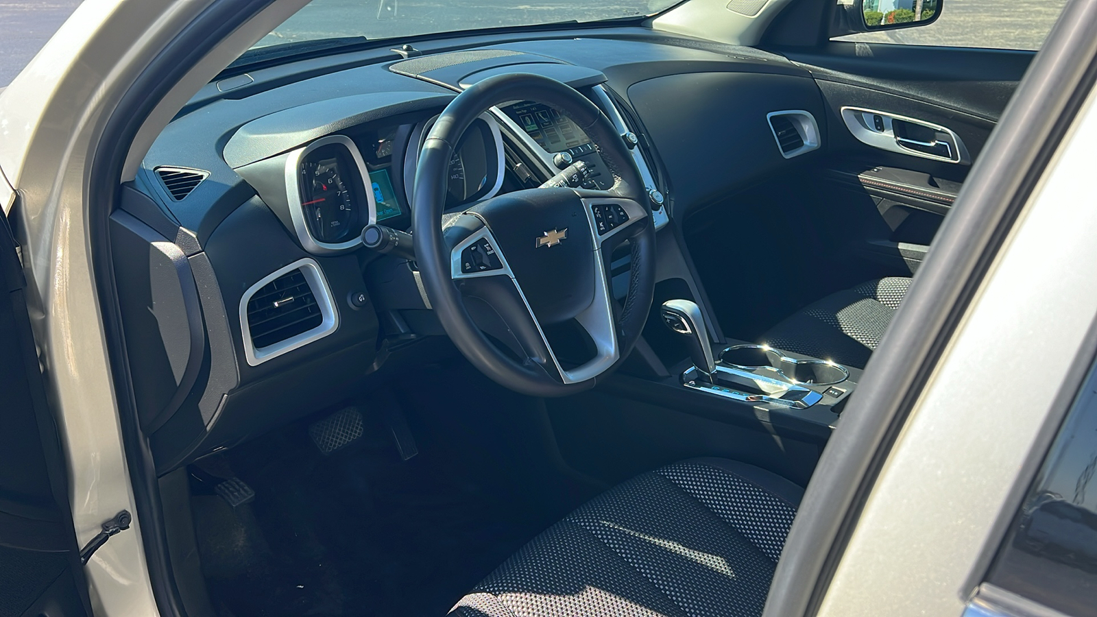 2015 Chevrolet Equinox LT 22