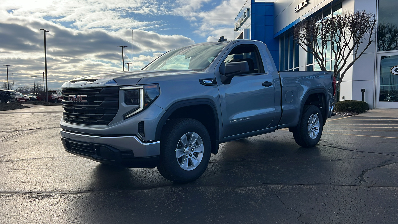 2025 GMC Sierra 1500 Pro 1