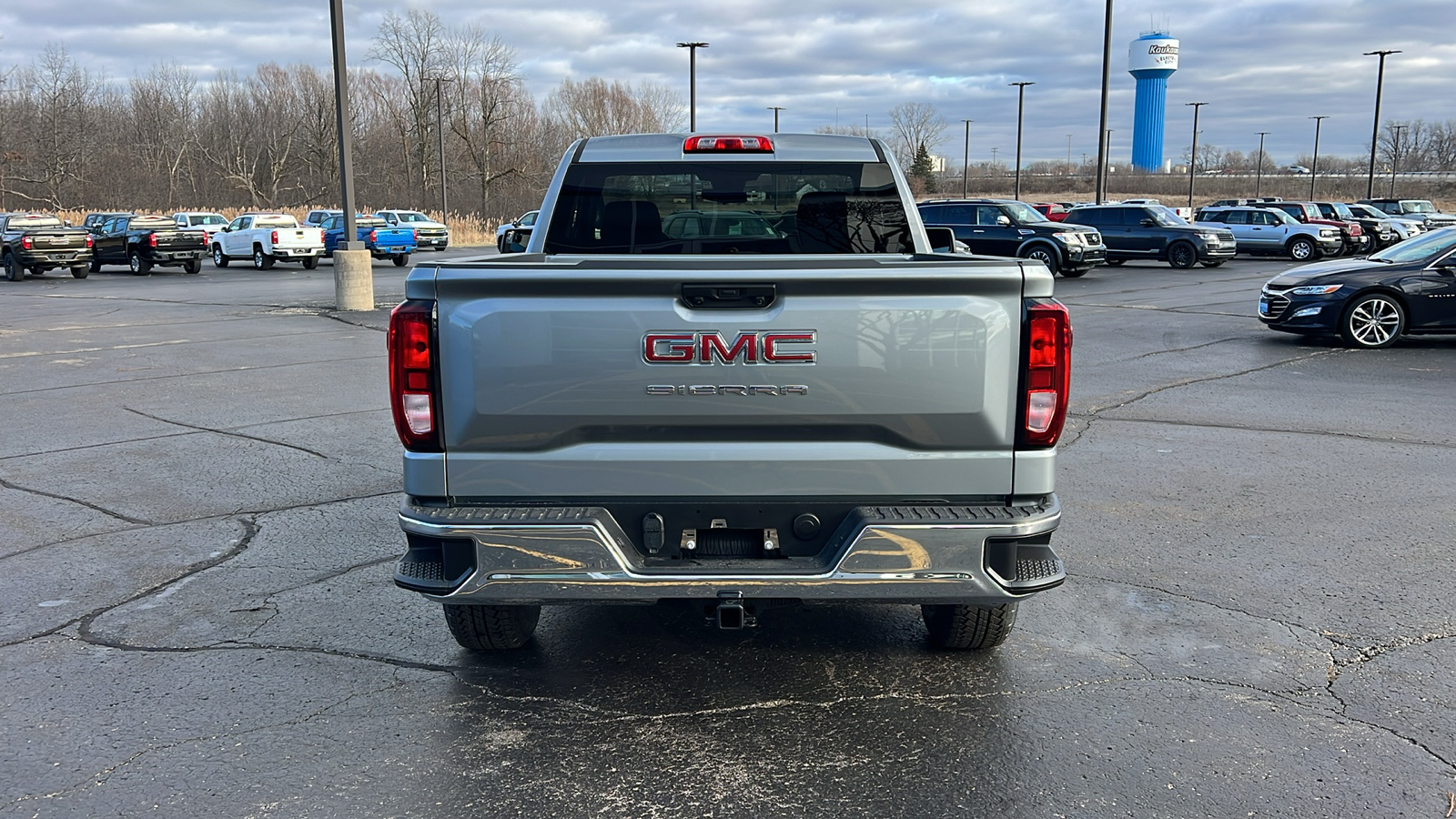 2025 GMC Sierra 1500 Pro 4