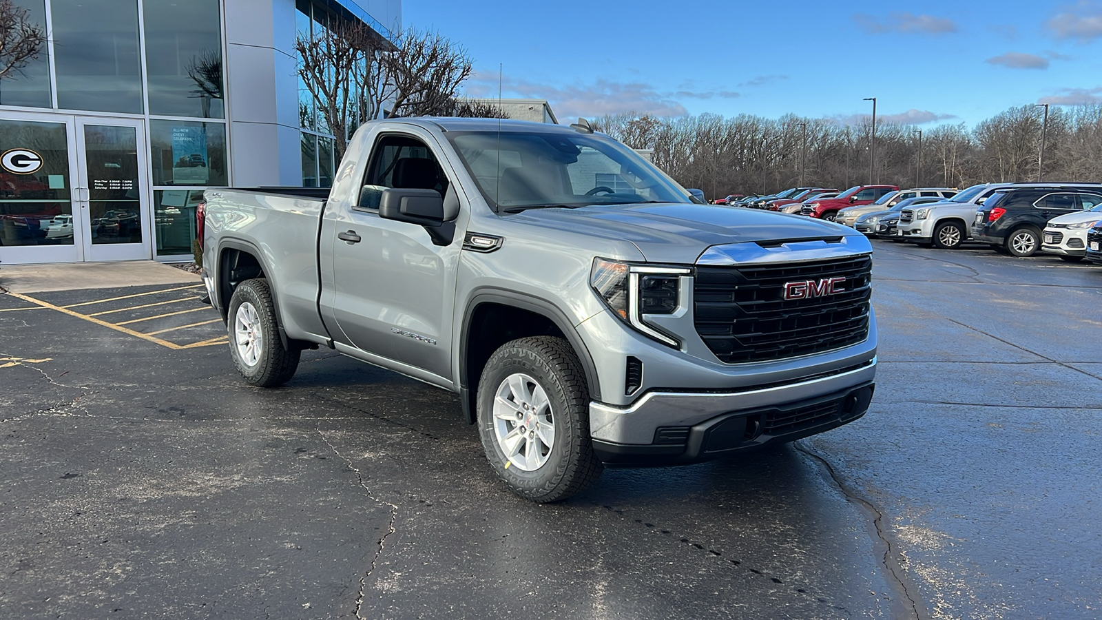 2025 GMC Sierra 1500 Pro 7