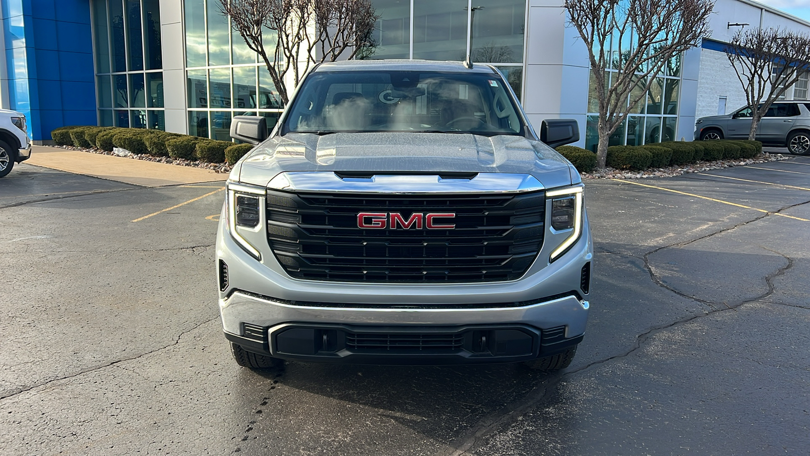 2025 GMC Sierra 1500 Pro 25