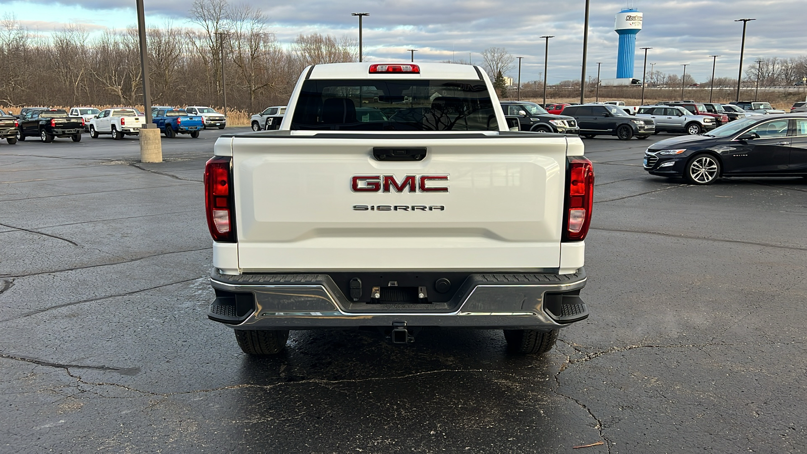 2025 GMC Sierra 1500 Pro 4