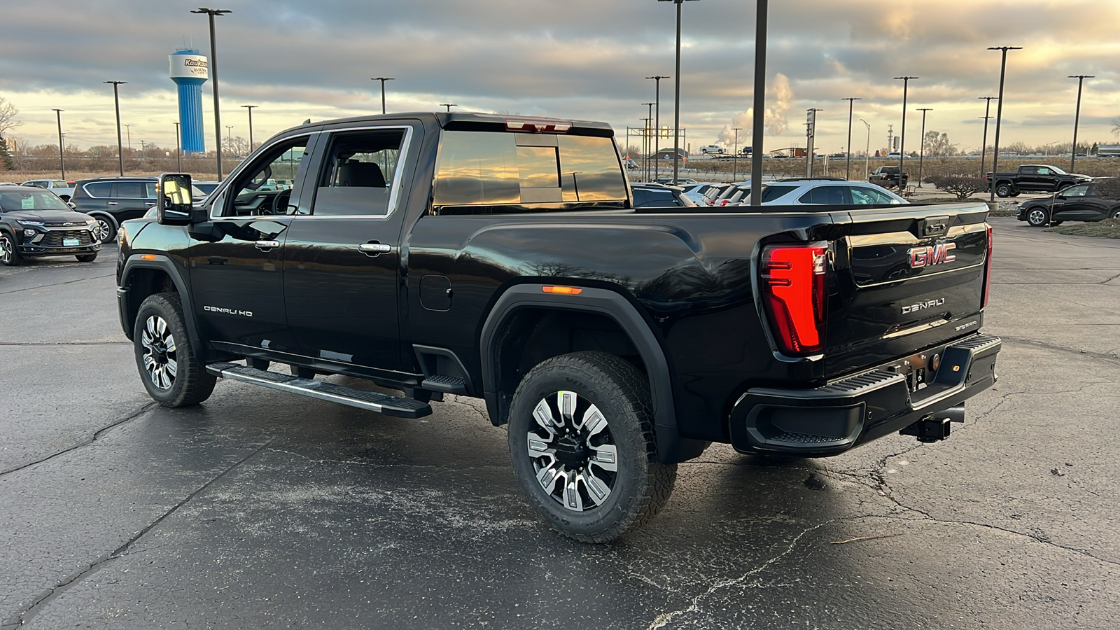 2025 GMC Sierra 2500HD Denali 3