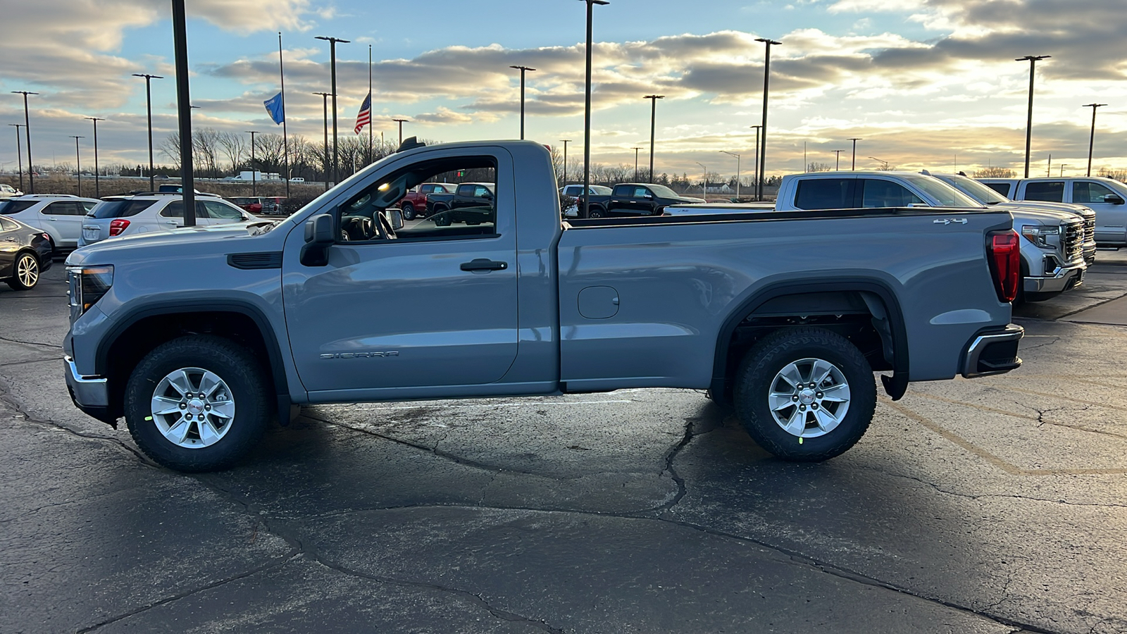 2025 GMC Sierra 1500 Pro 2