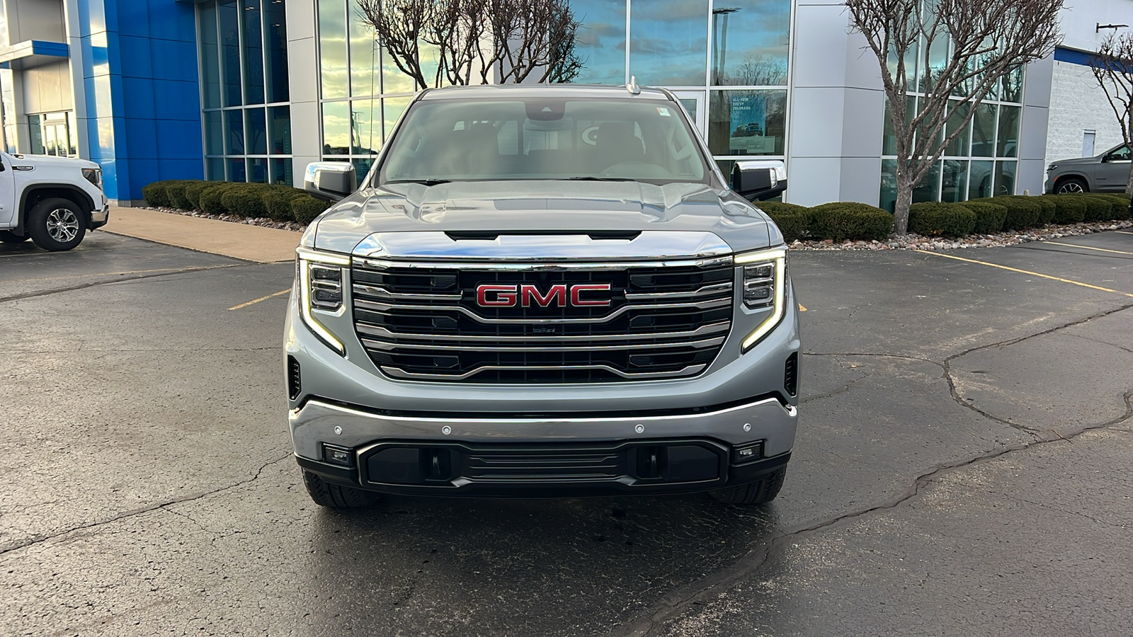 2025 GMC Sierra 1500 SLT 29