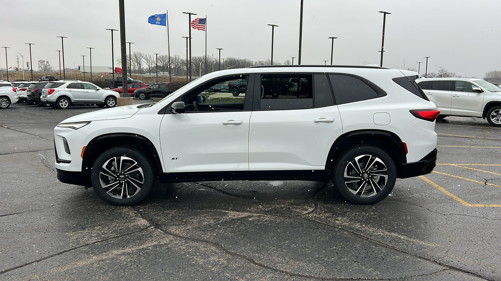 2025 Buick Enclave Sport Touring 2