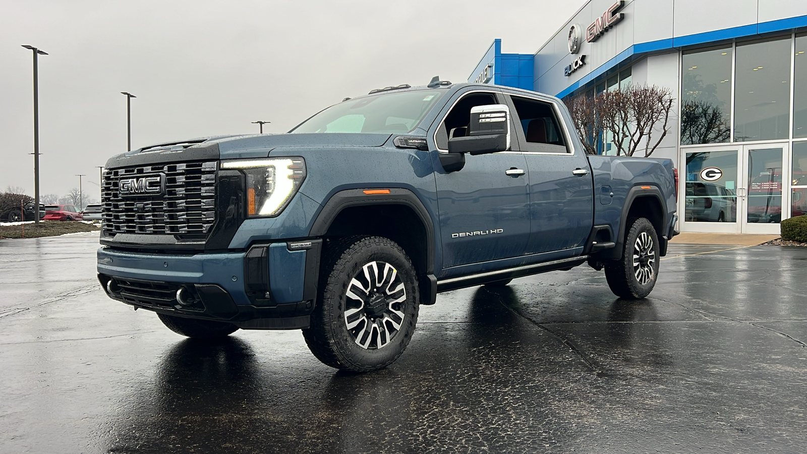 2025 GMC Sierra 2500HD Denali Ultimate 1