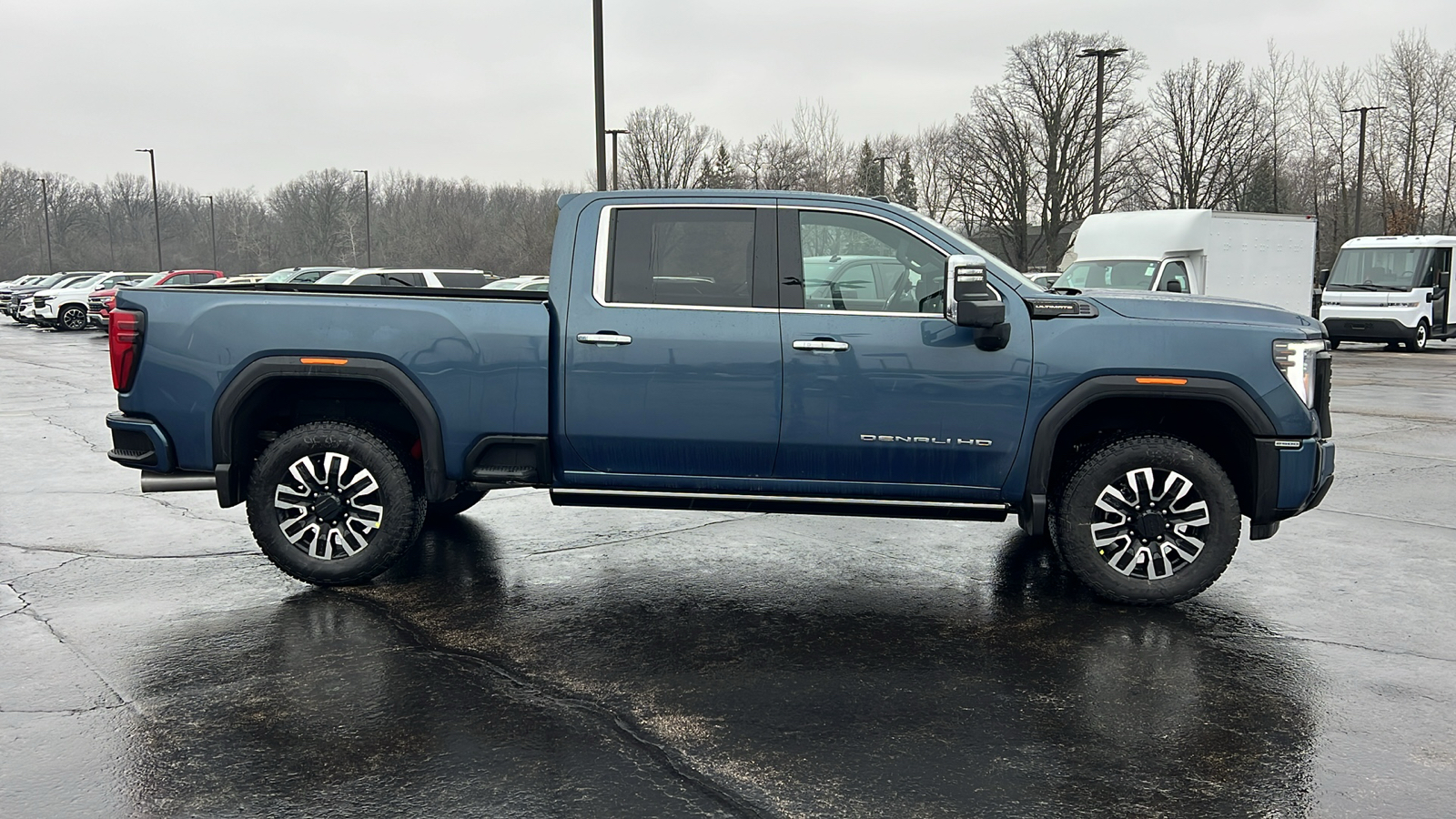 2025 GMC Sierra 2500HD Denali Ultimate 6