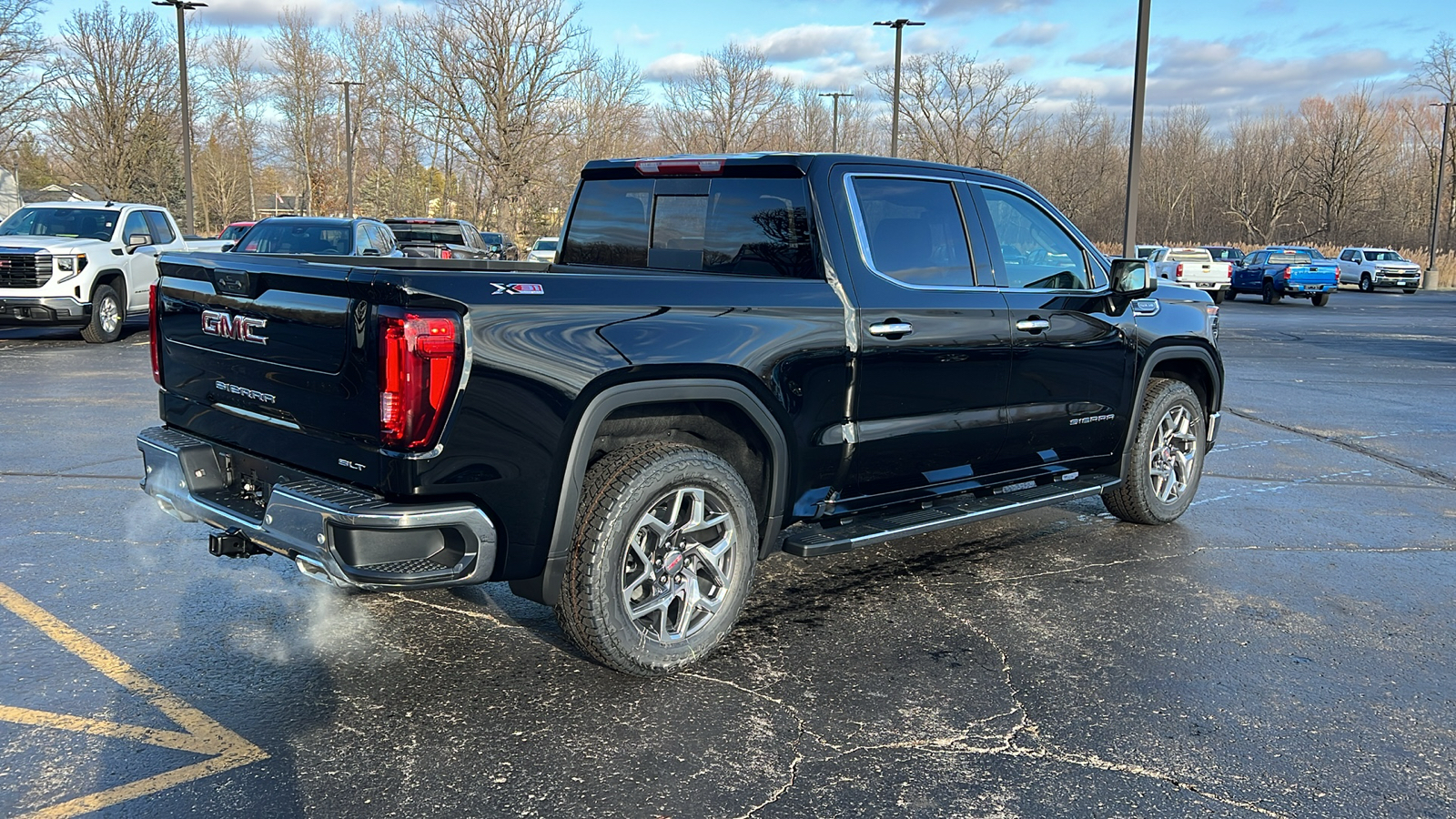 2025 GMC Sierra 1500 SLT 5