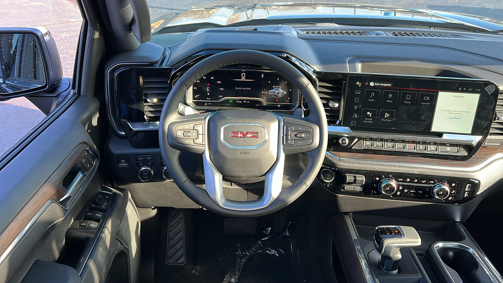 2025 GMC Sierra 1500 SLT 9