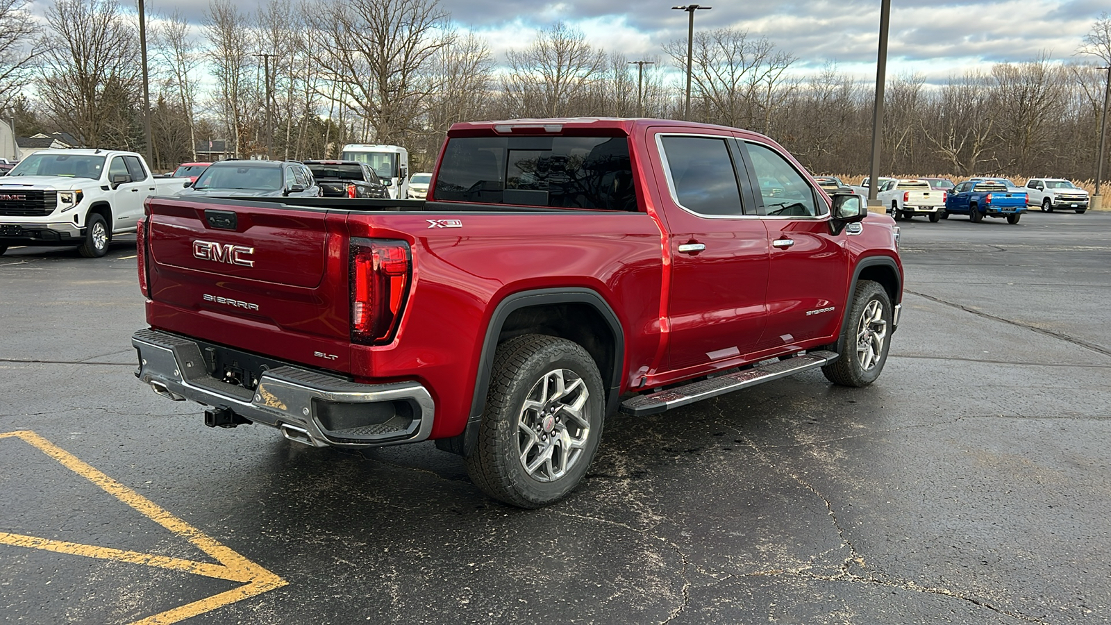 2025 GMC Sierra 1500 SLT 5