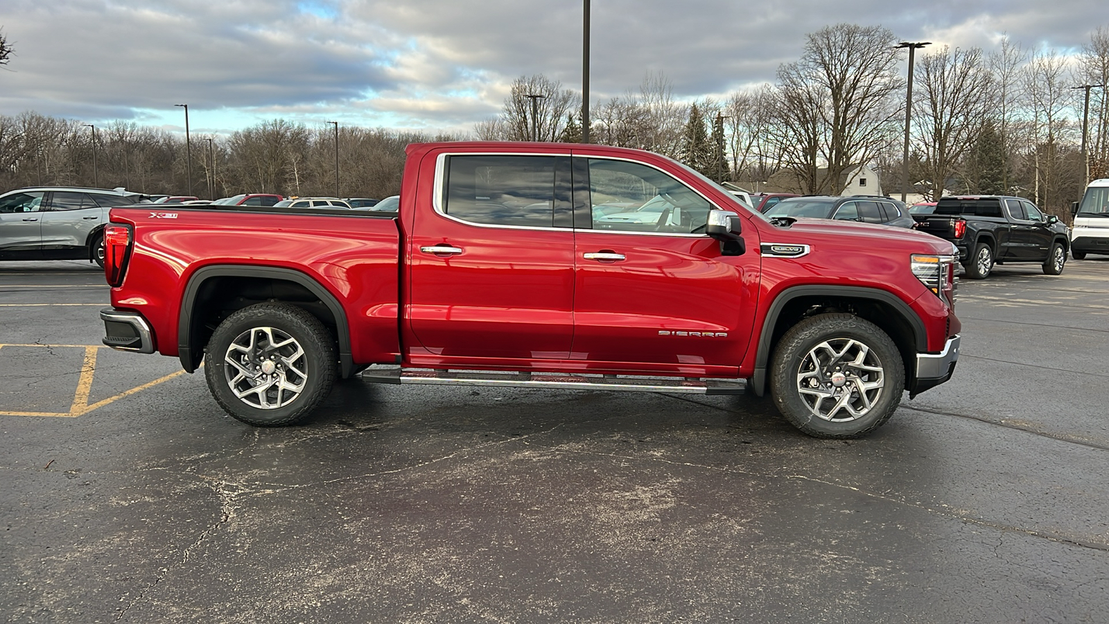 2025 GMC Sierra 1500 SLT 6