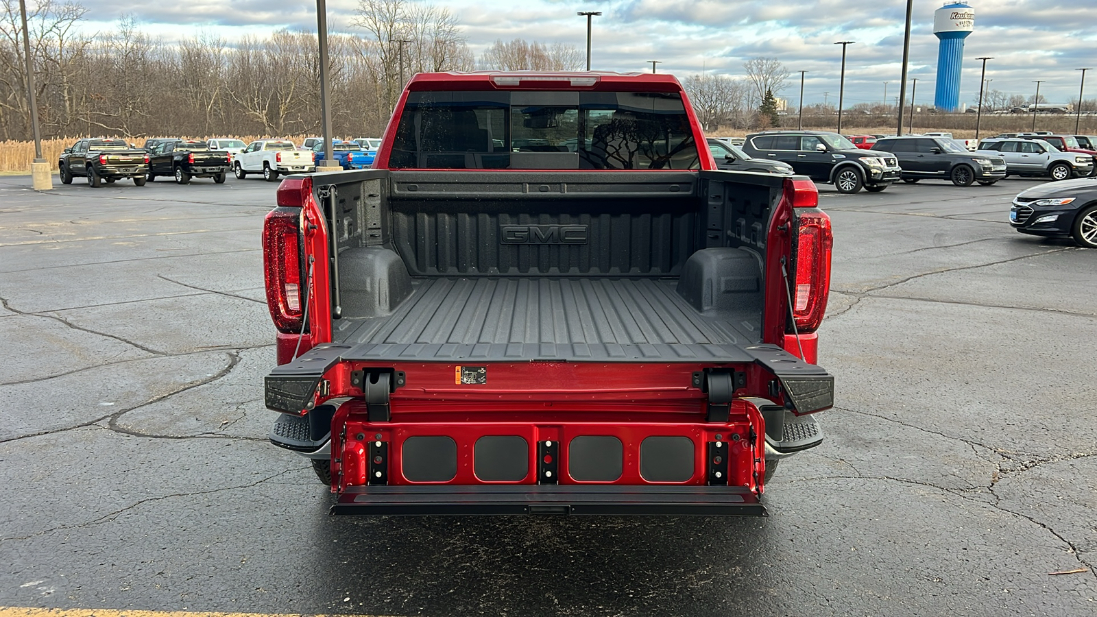 2025 GMC Sierra 1500 SLT 28