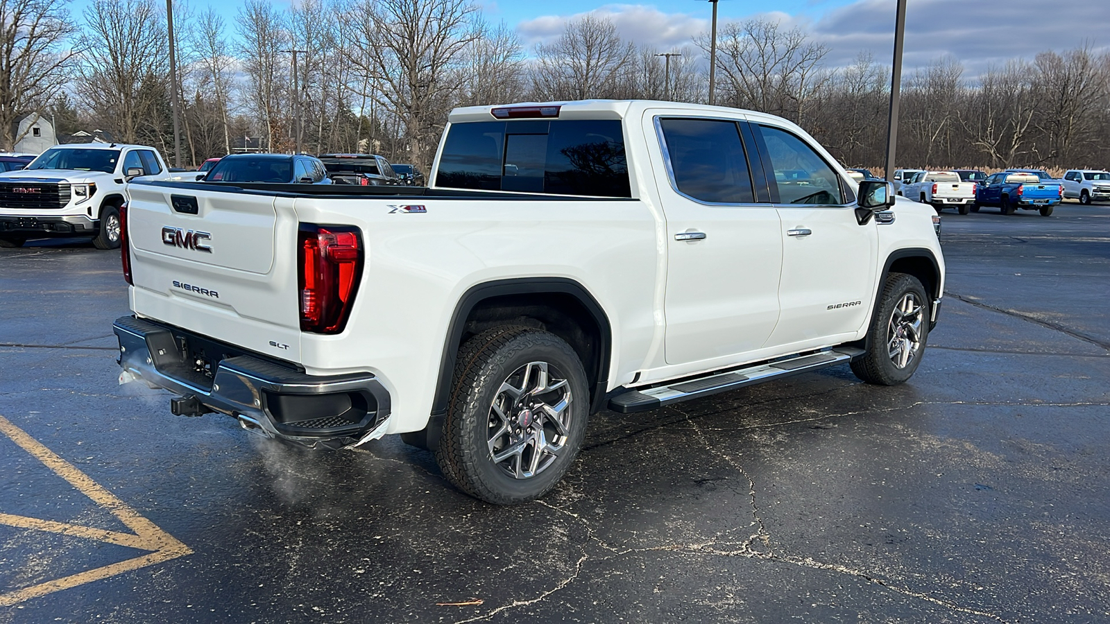 2025 GMC Sierra 1500 SLT 5