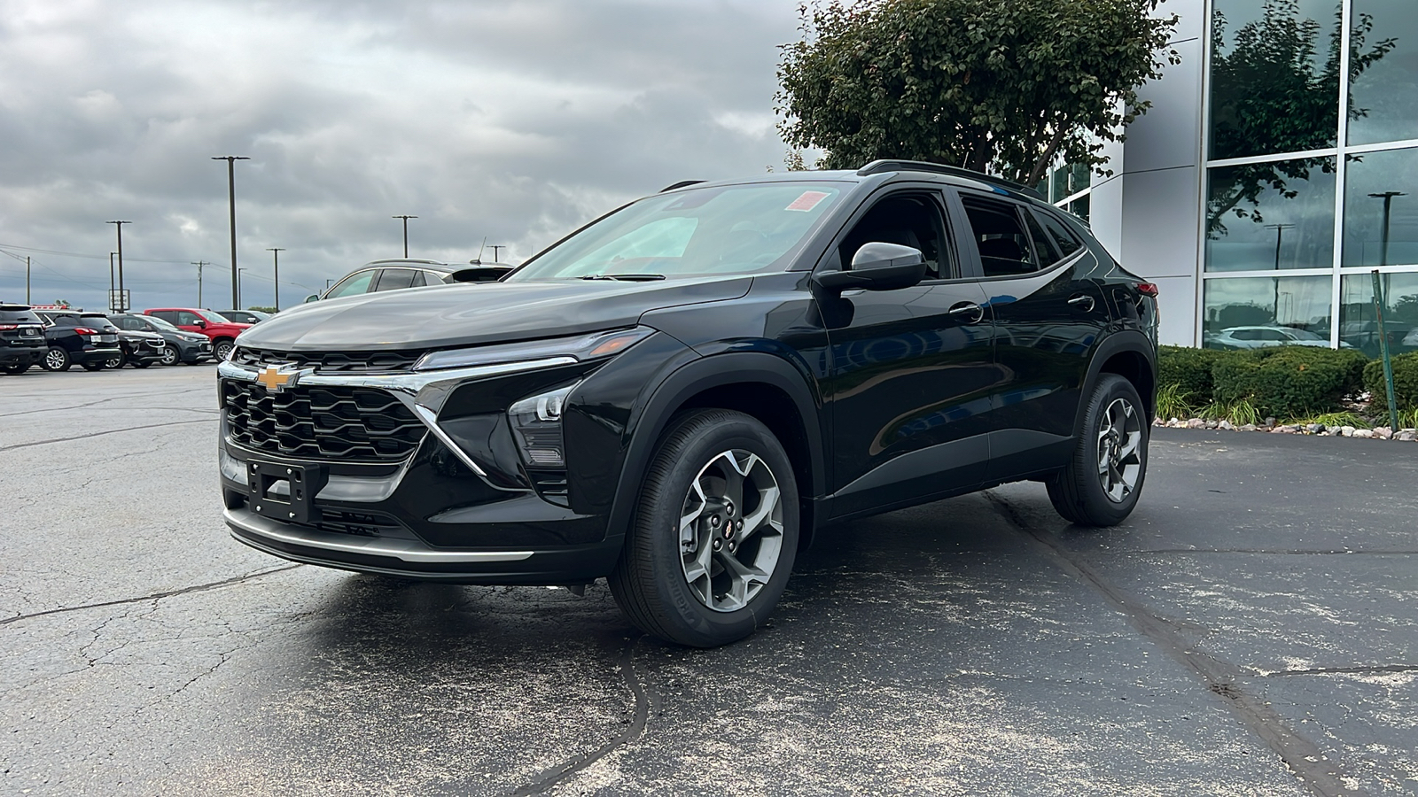 2025 Chevrolet Trax LT 1