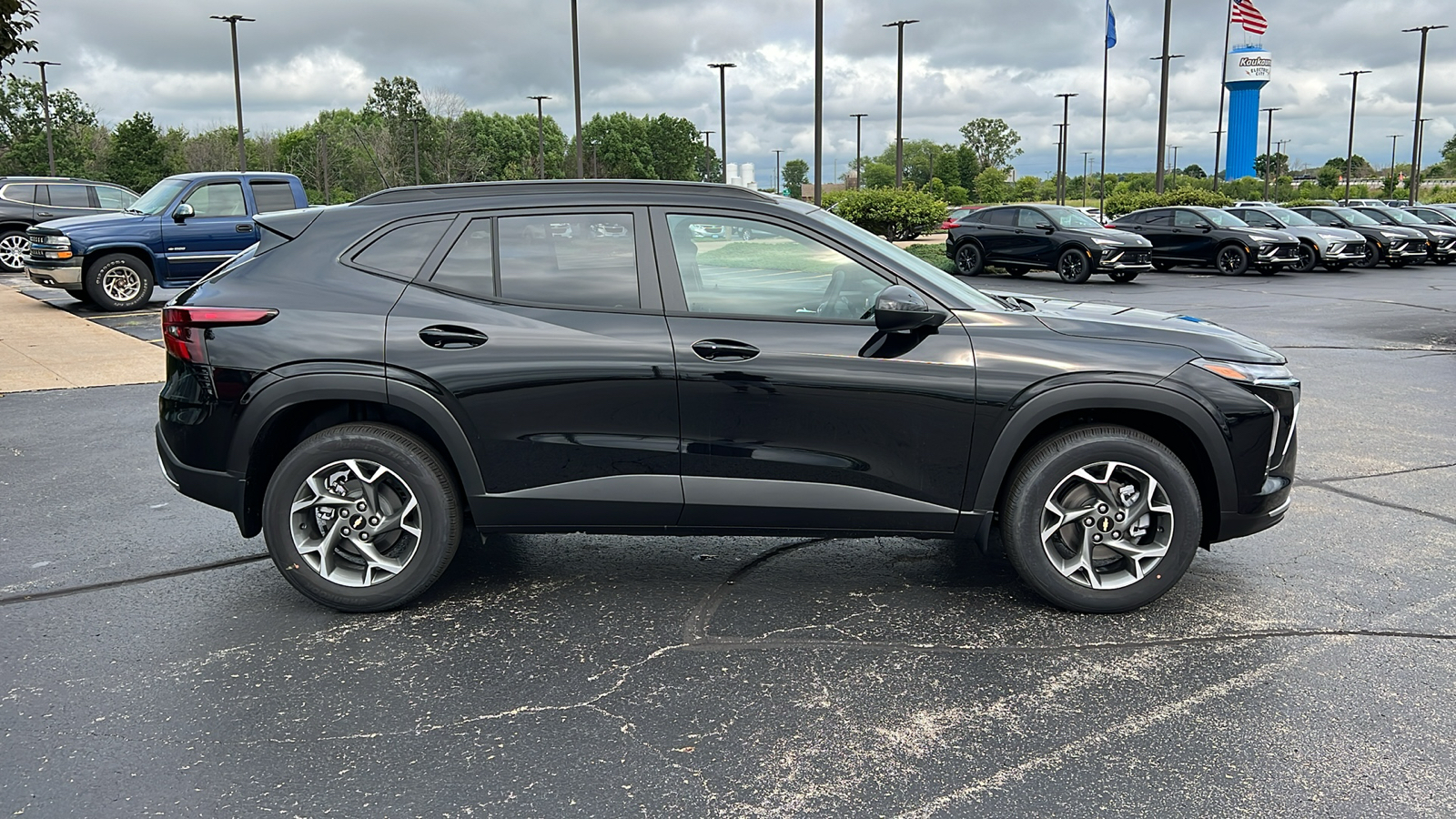 2025 Chevrolet Trax LT 6