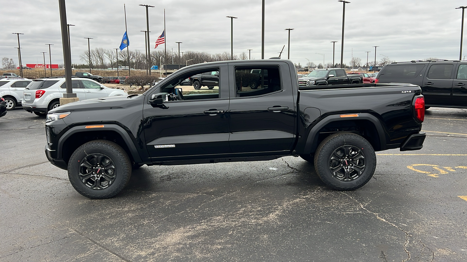 2025 GMC Canyon 4WD Elevation 2