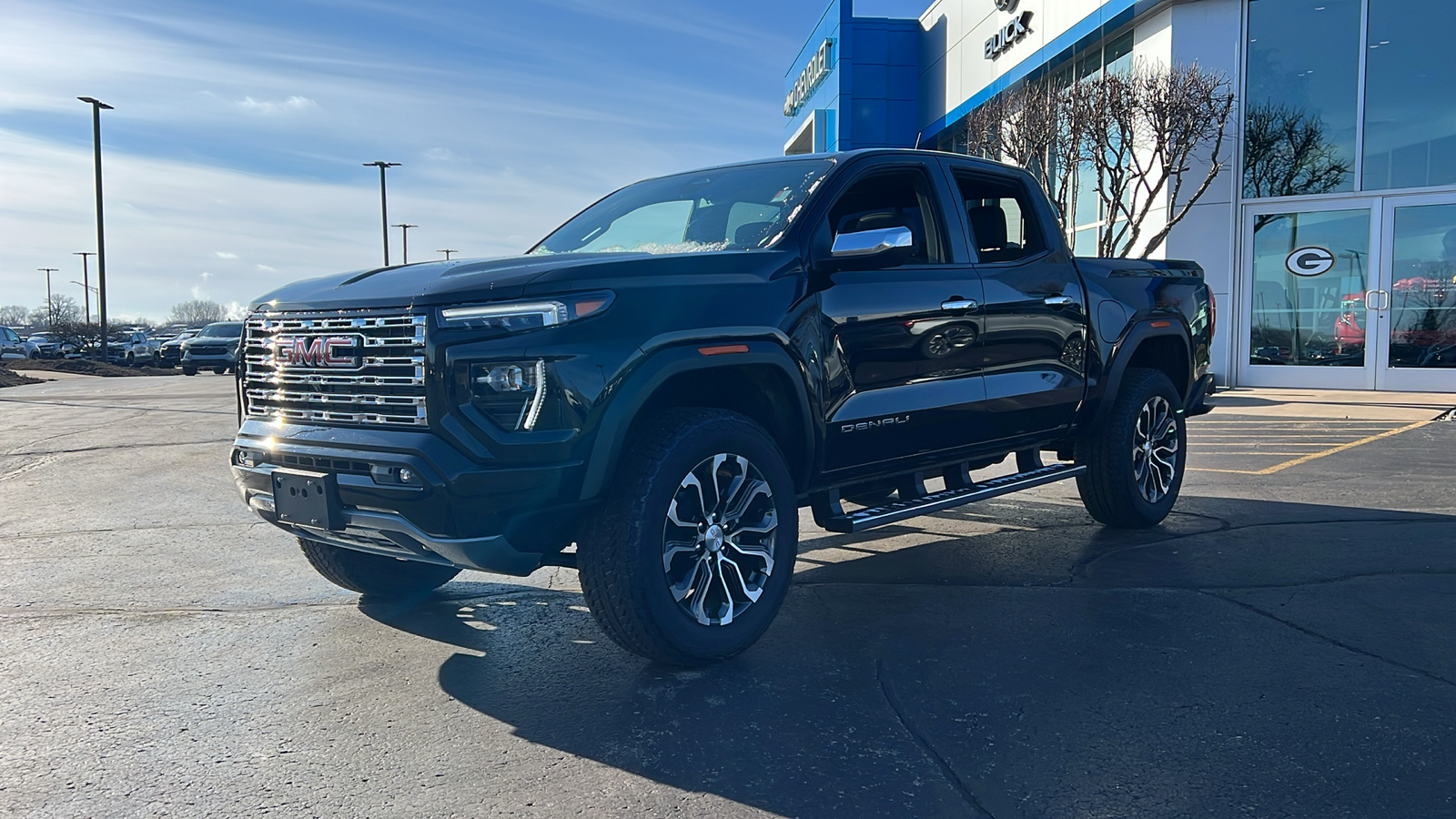 2025 GMC Canyon 4WD Denali 1