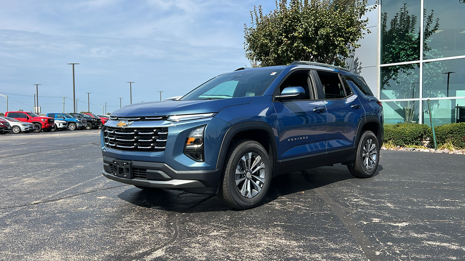 2025 Chevrolet Equinox AWD LT 1