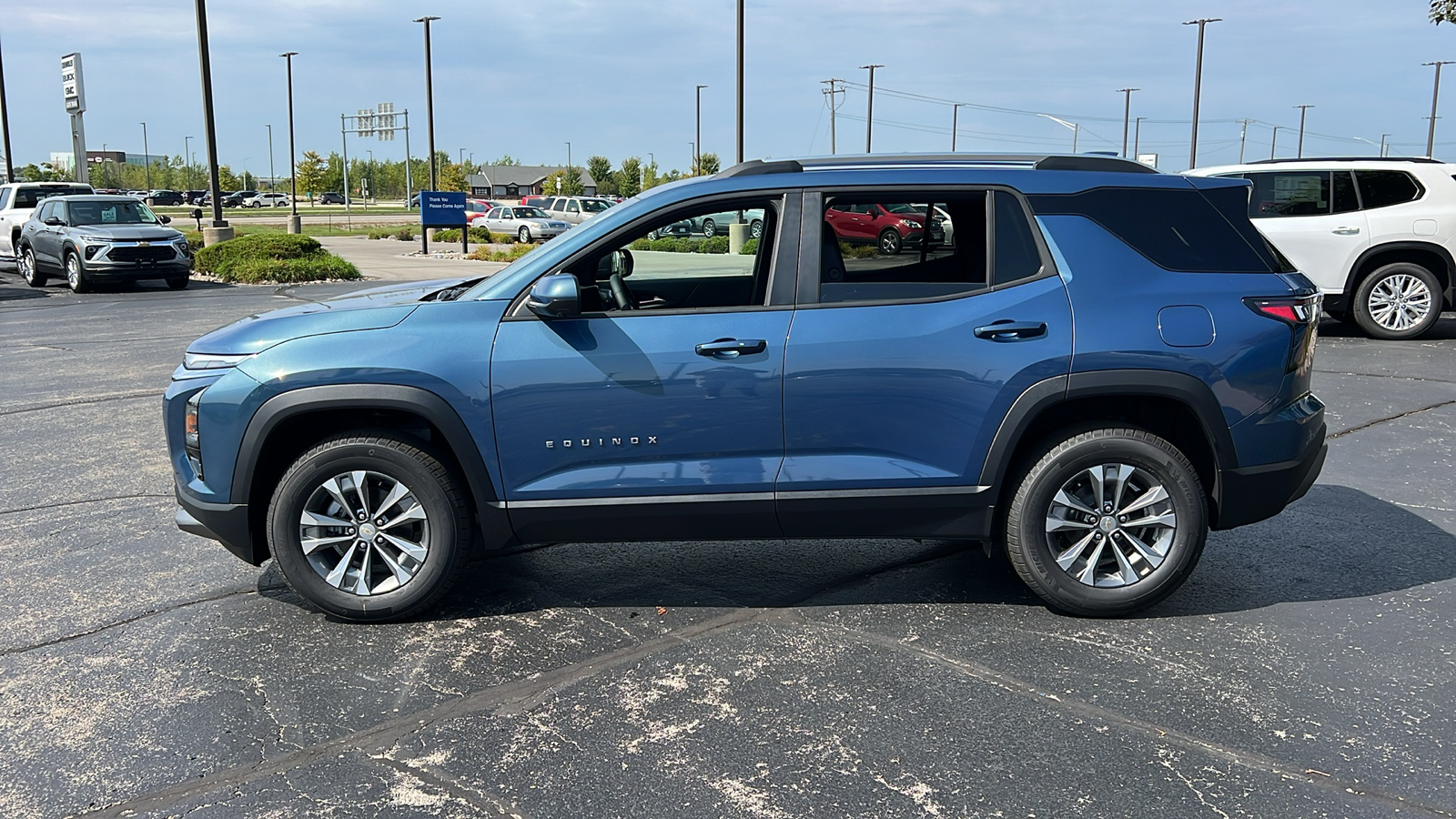 2025 Chevrolet Equinox AWD LT 2