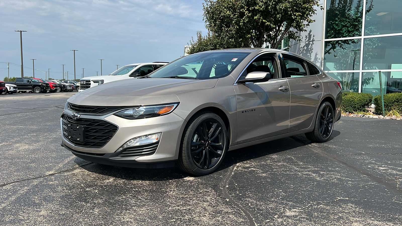 2025 Chevrolet Malibu LT 1