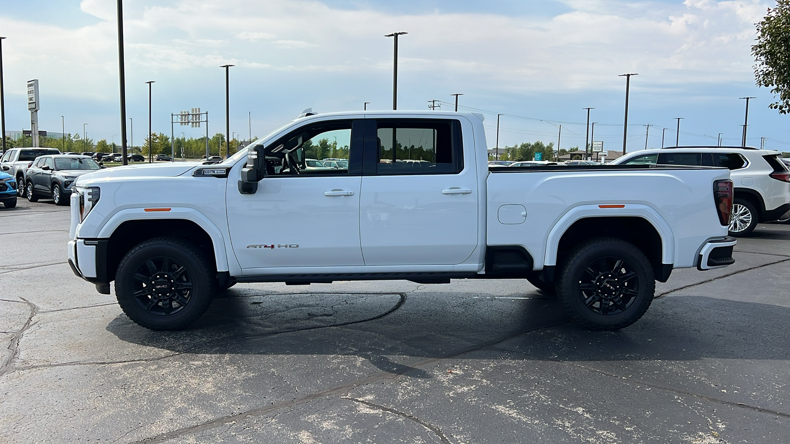 2025 GMC Sierra 2500HD  2