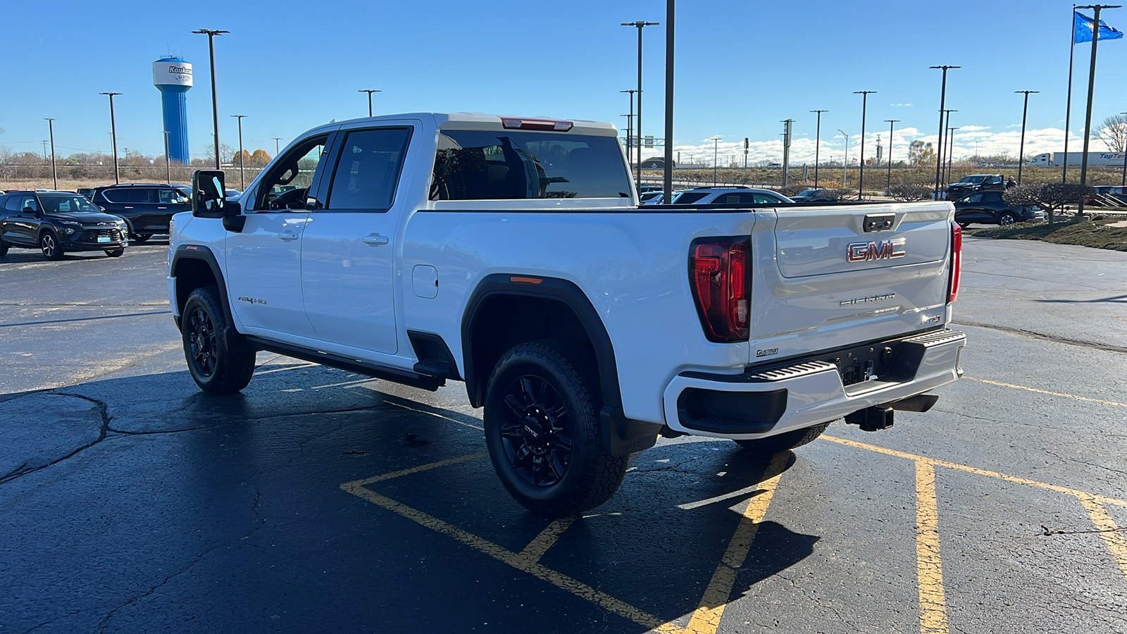 2022 GMC Sierra 2500HD AT4 3