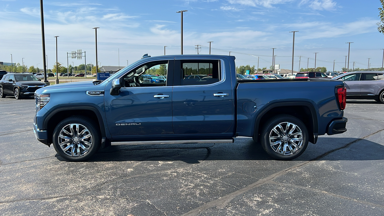 2025 GMC Sierra 1500 Denali 2