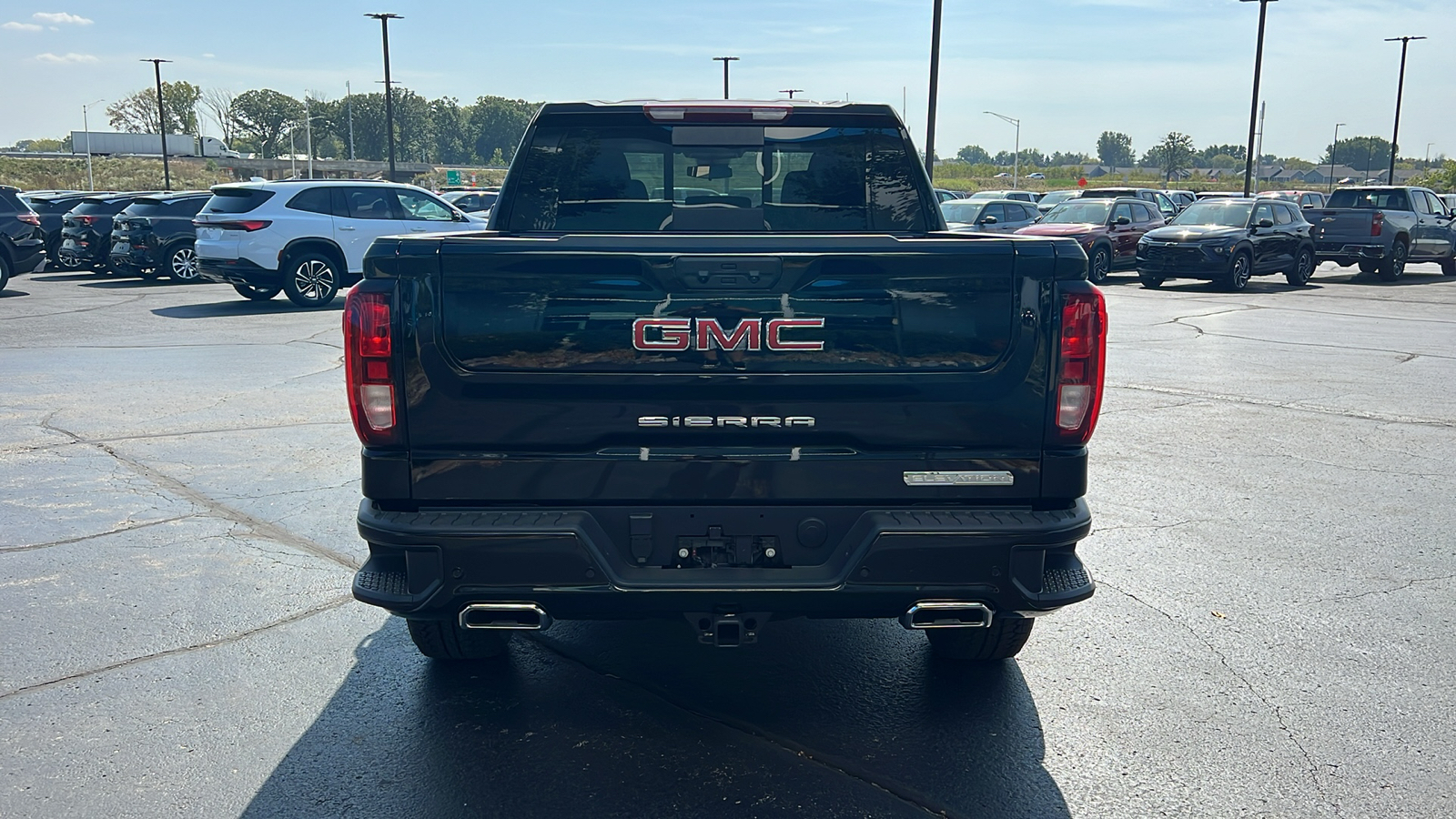 2025 GMC Sierra 1500 Elevation 4