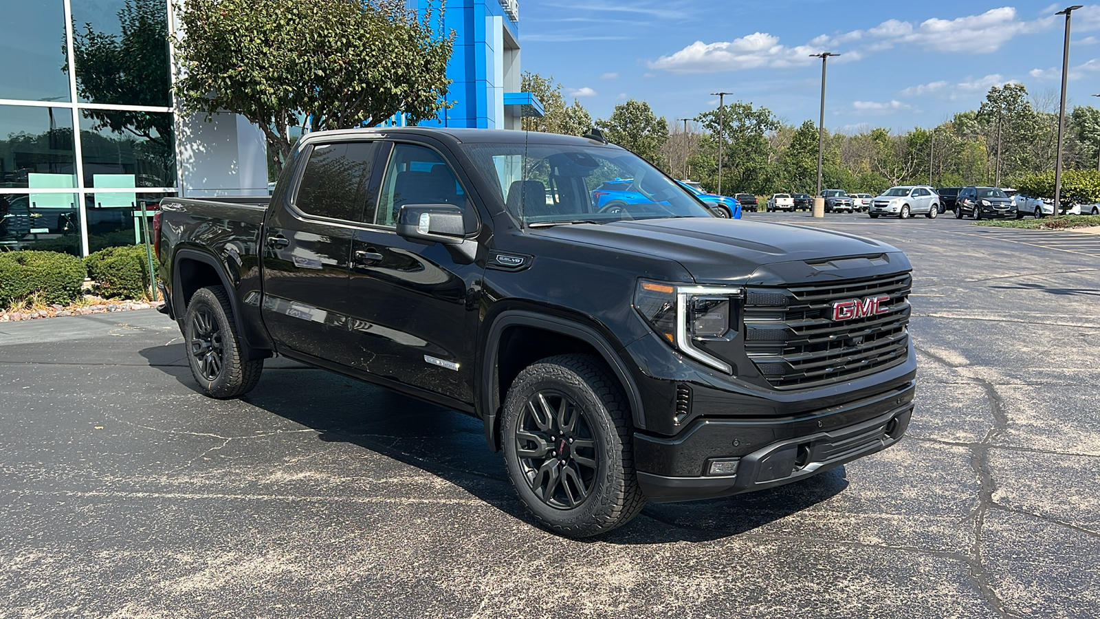 2025 GMC Sierra 1500 Elevation 7