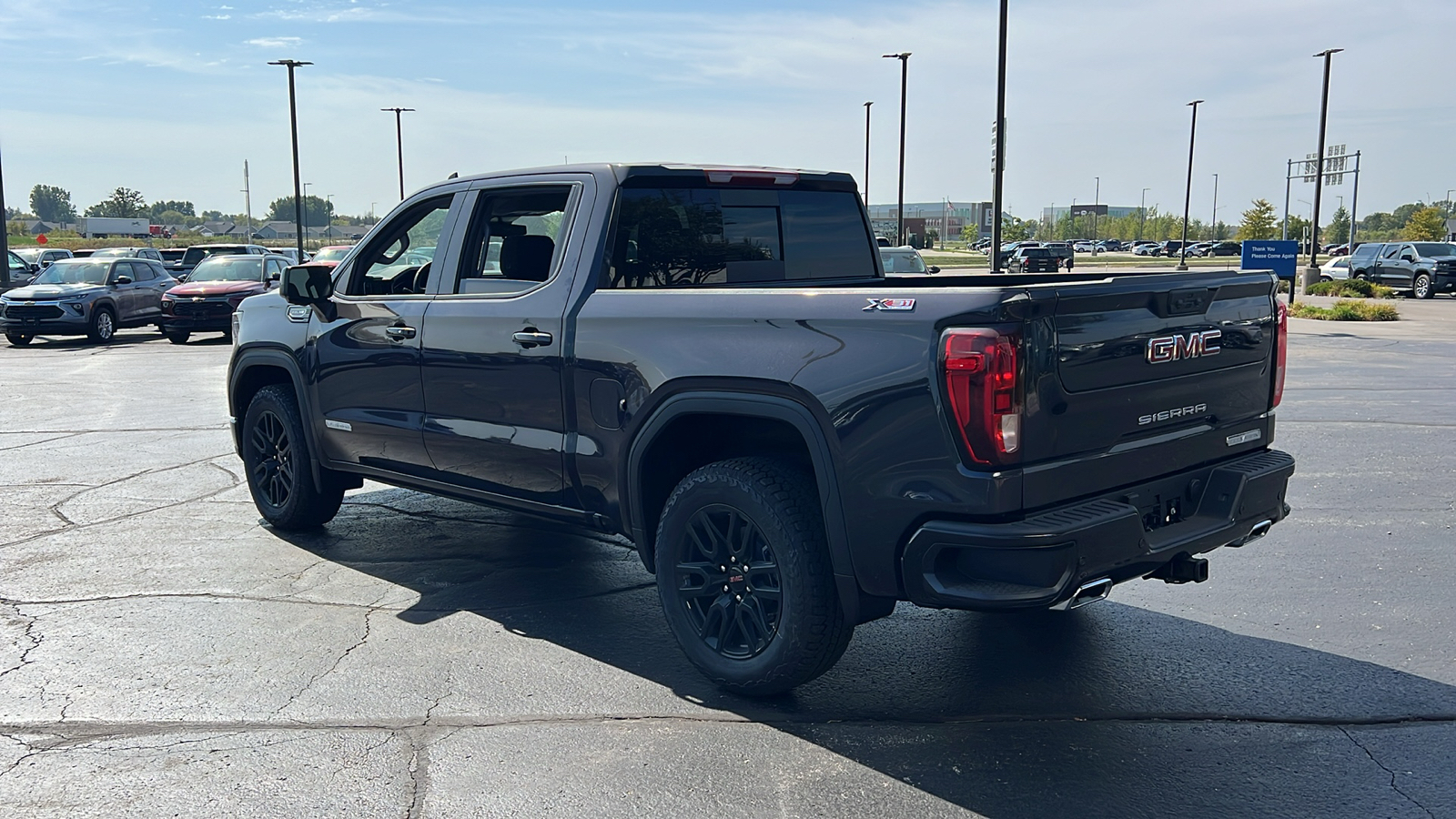 2025 GMC Sierra 1500 Elevation 3