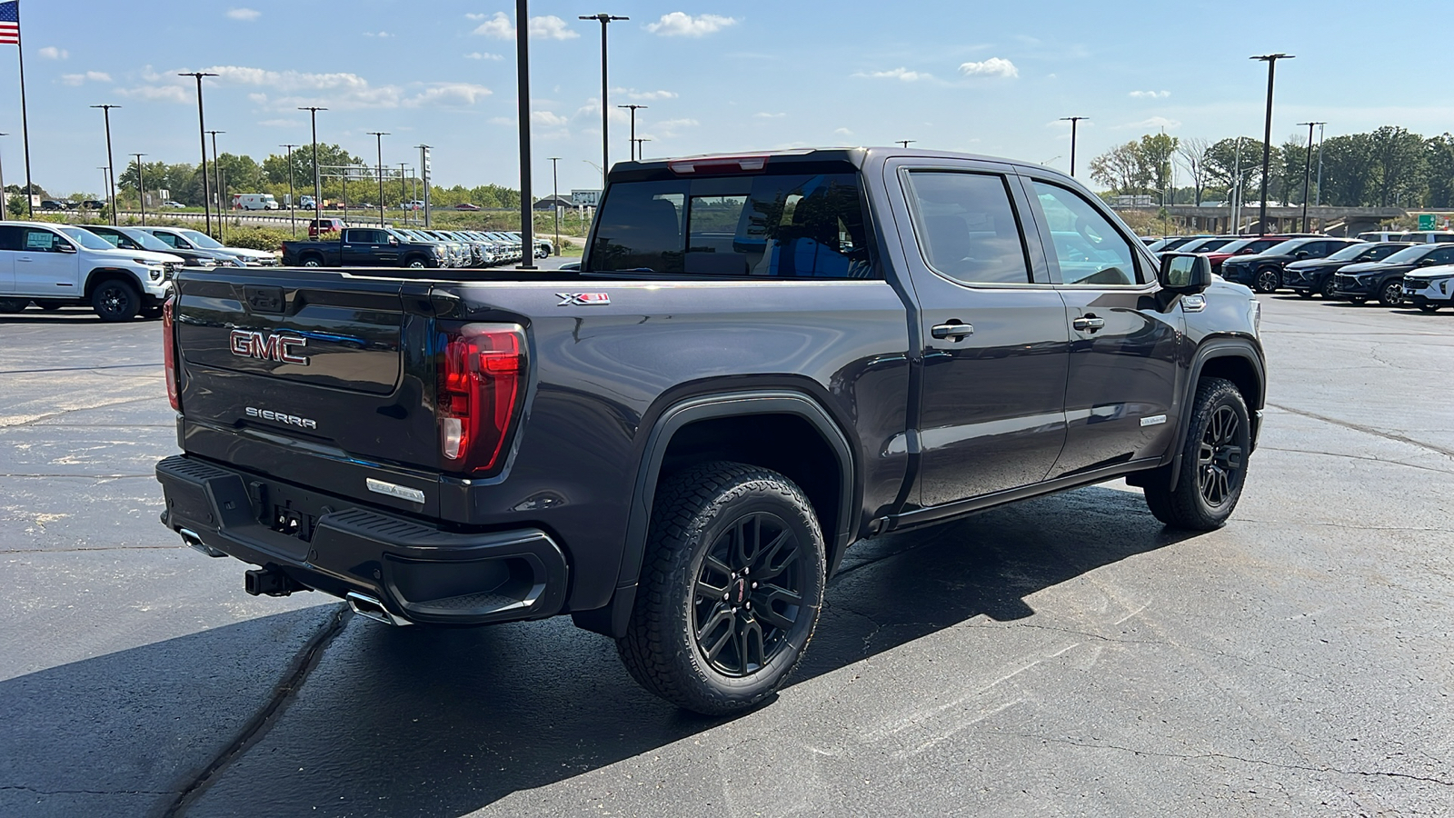 2025 GMC Sierra 1500 Elevation 5