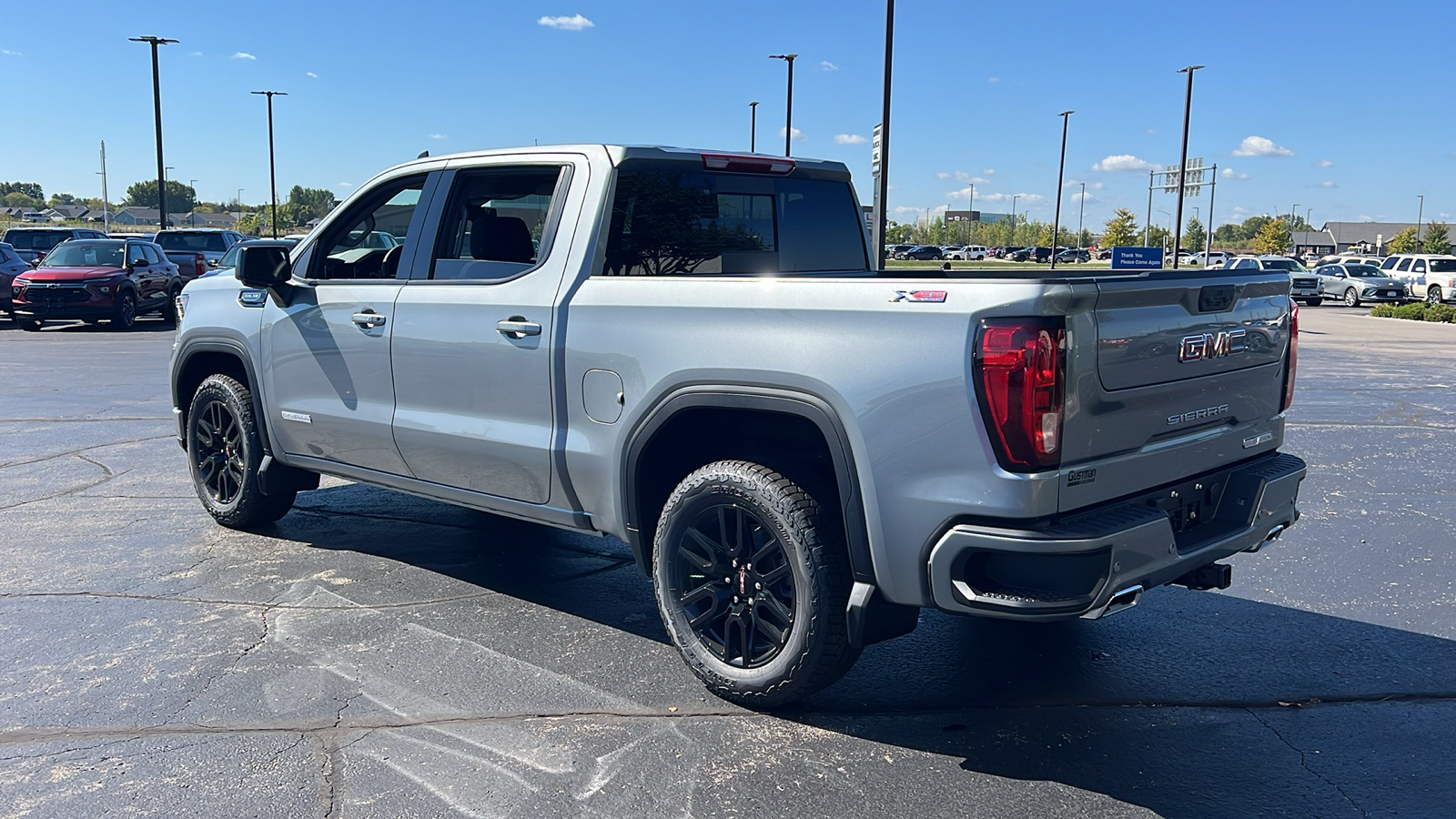 2025 GMC Sierra 1500 Elevation 3