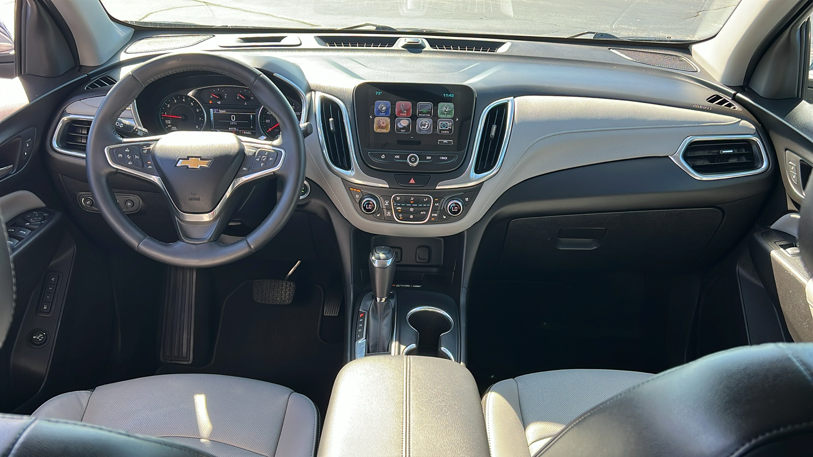 2018 Chevrolet Equinox Premier 8