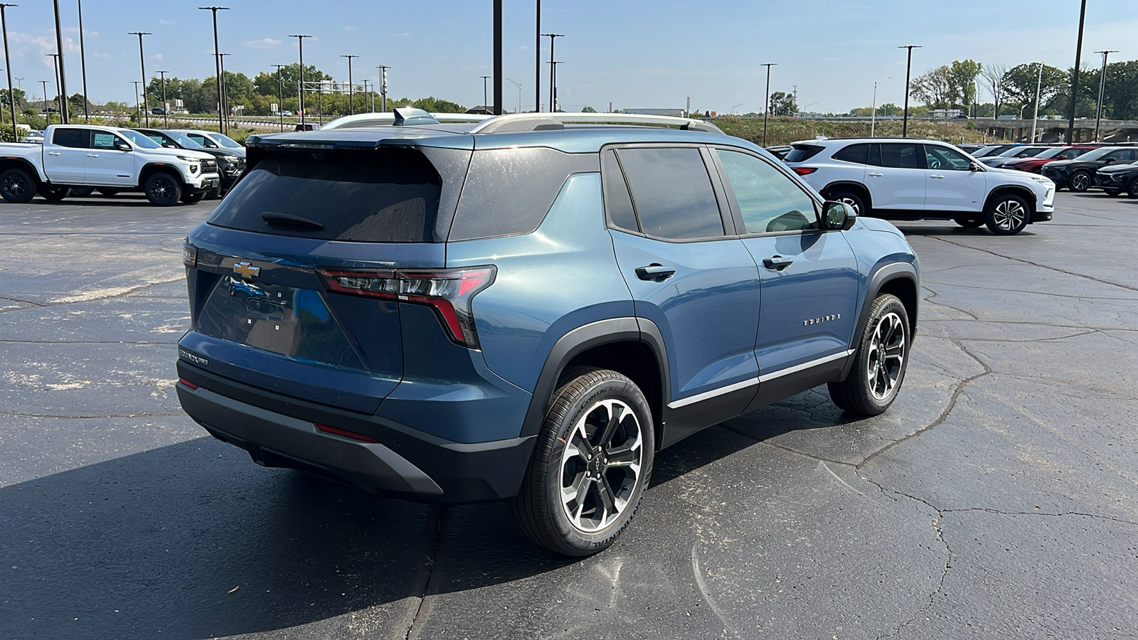 2025 Chevrolet Equinox AWD LT 5