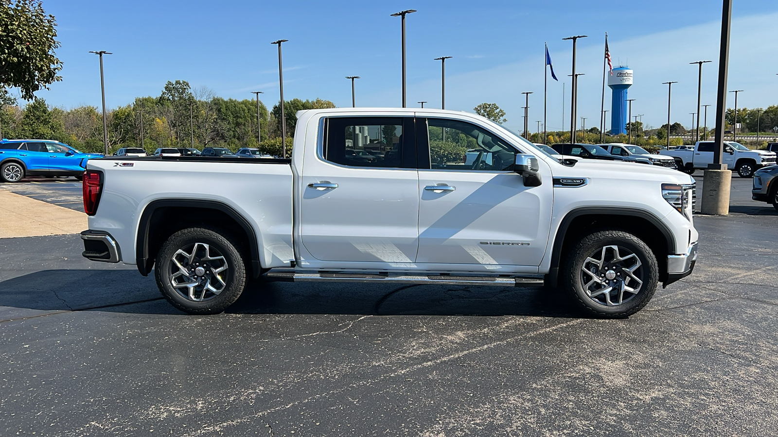 2025 GMC Sierra 1500 SLT 6