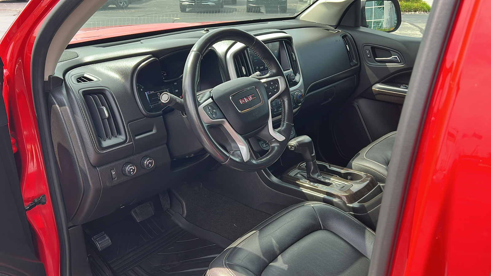 2017 GMC Canyon 4WD SLT 25