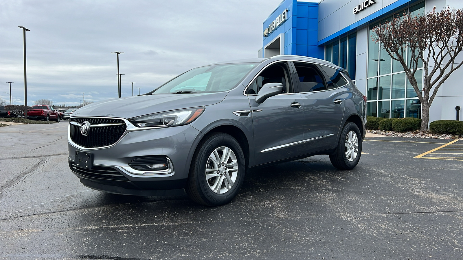 2021 Buick Enclave Essence 1