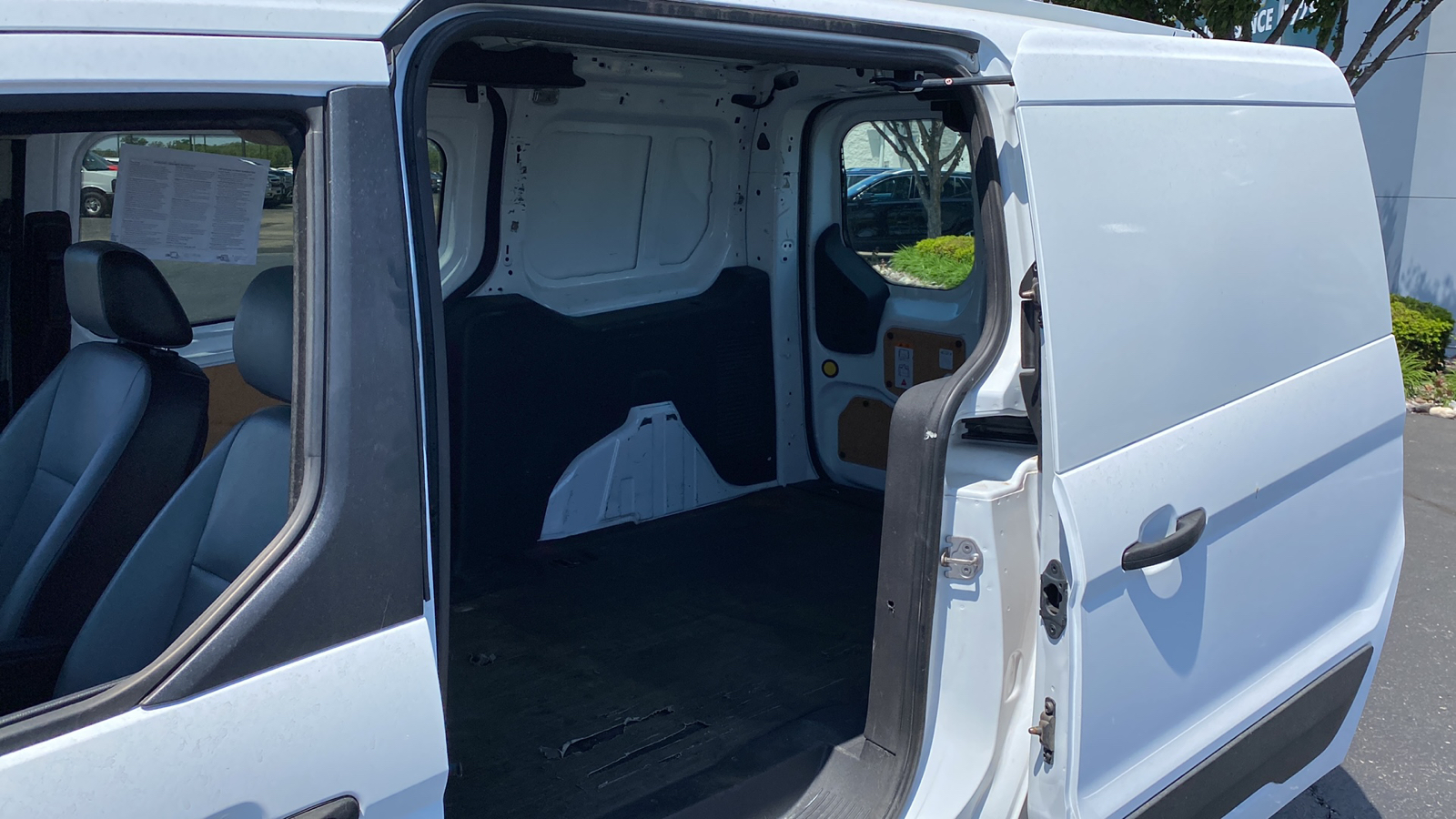 2015 Ford Transit Connect XL 25
