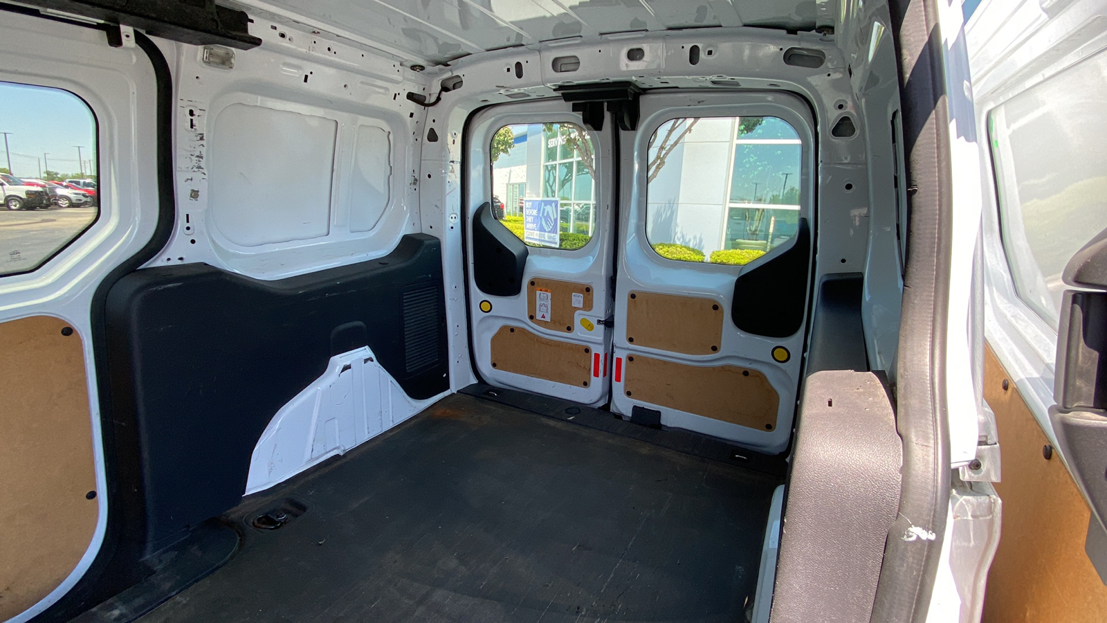2015 Ford Transit Connect XL 26
